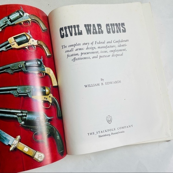 Hardcover Book Civil War Guns William B. Edwards Antique 1962 - Picture 5 of 9